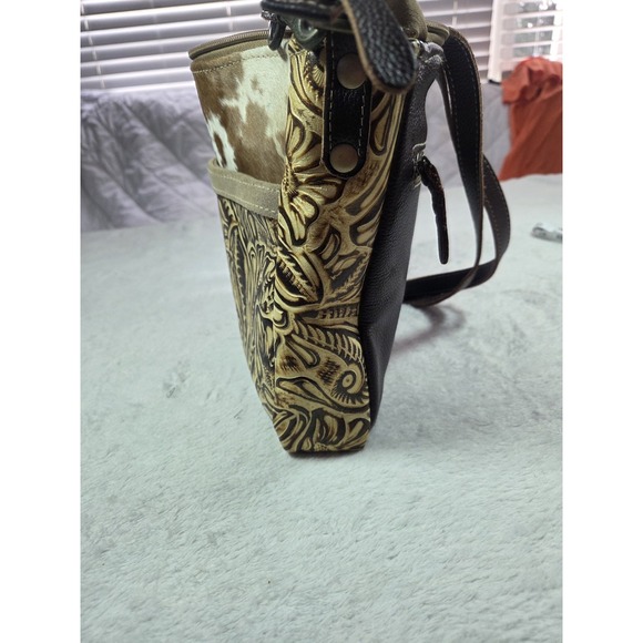 Myra Bag Cowhide Leather Crossbody Western Tooled Floral Boho Purse - Picture 5 of 16